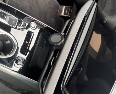 Preview: RS-Mount,fahrzeugspezifischer Handyhalter passend für Audi A6 C9 (kein etron) ab Baujahr 2025 , Made in Germany