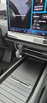 Preview: RS-Mount, fahrzeugspezifischer Handyhalter passend für VW iD7 ab Baujahr 2023, Made in Germany