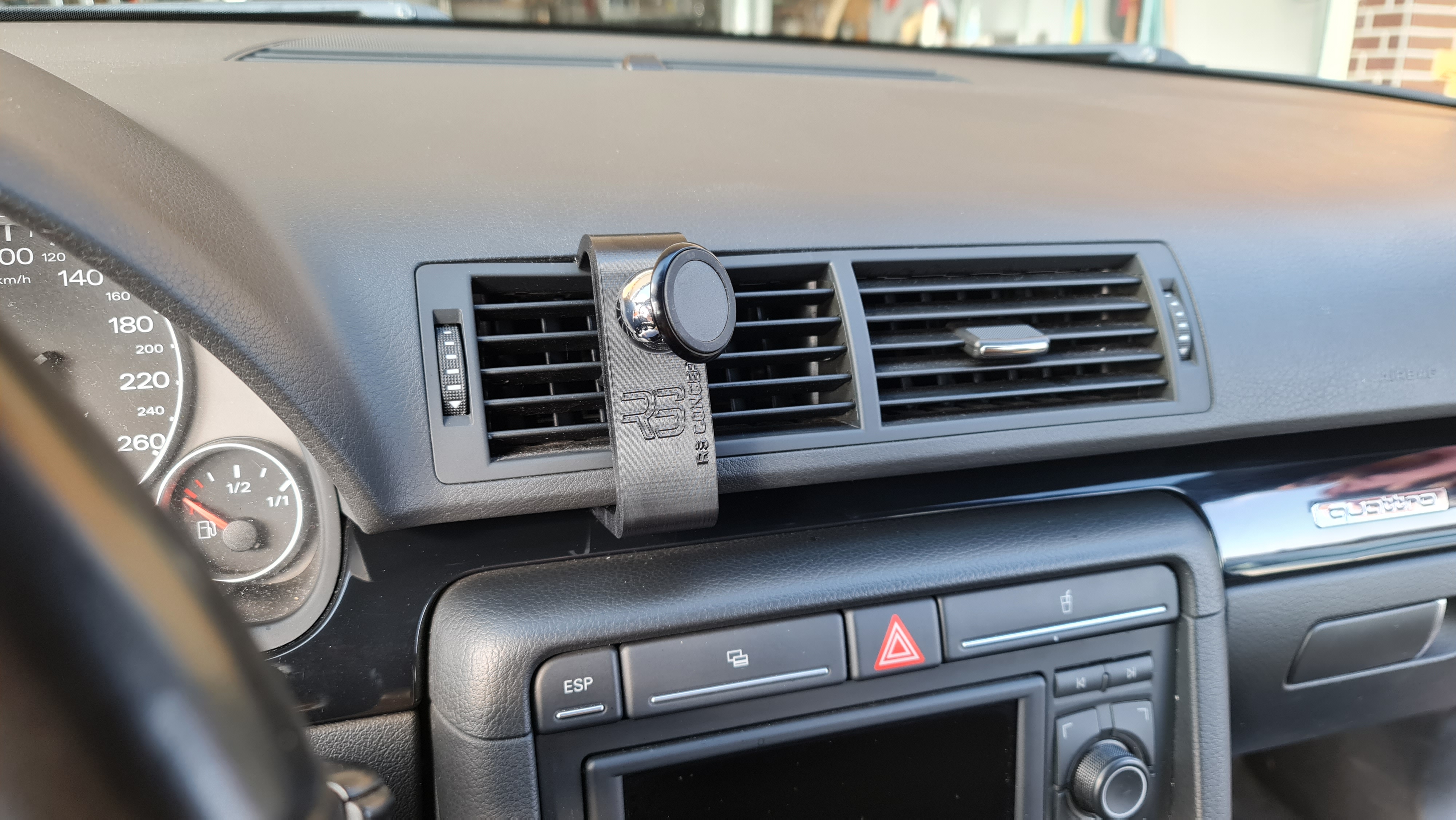 Audi A4 B7 Handyhalterung Adapter