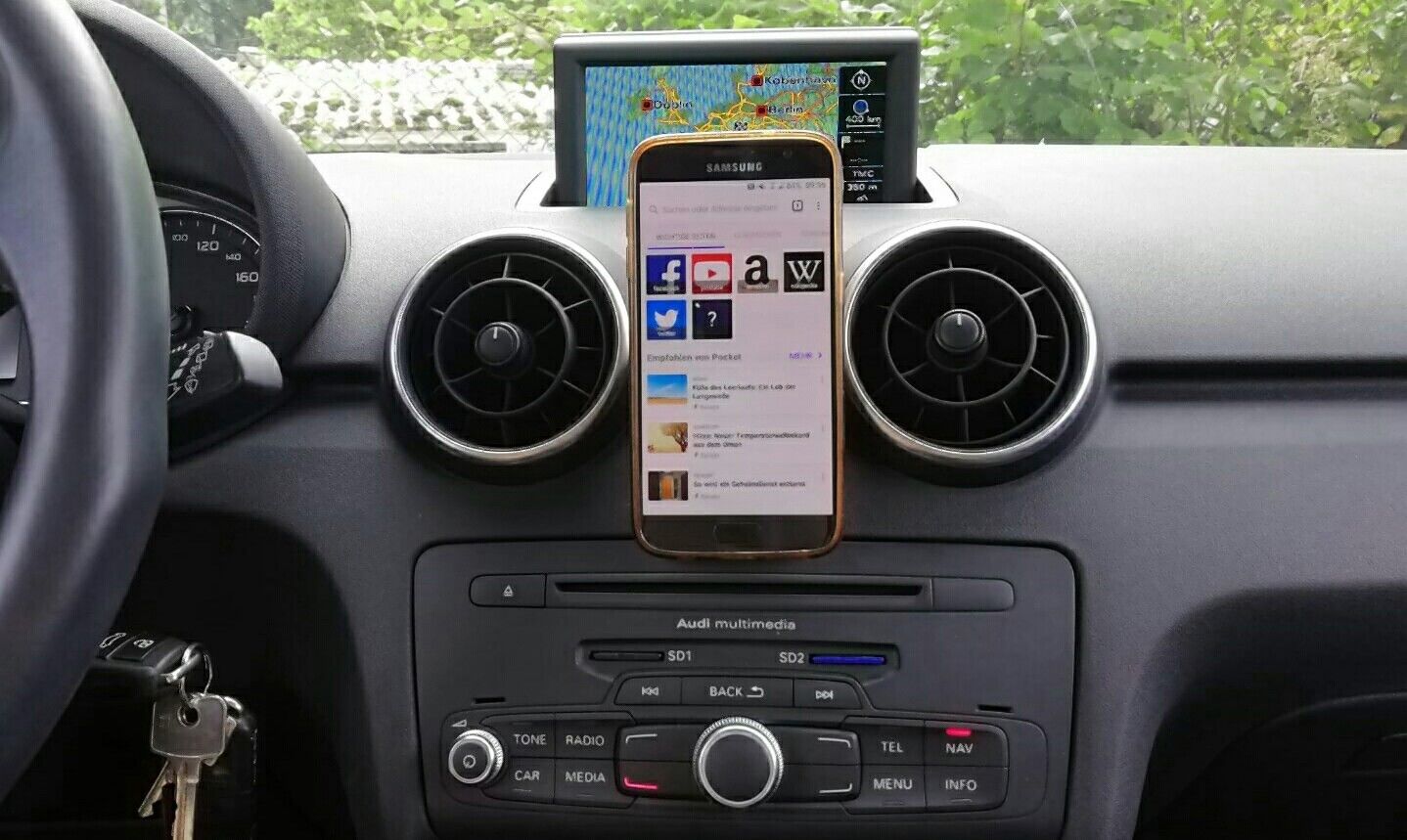 Handyhalterung Audi A1